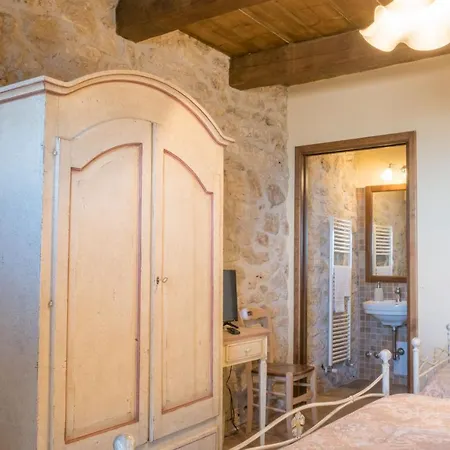 Cubanito Bailon בית כפרי *